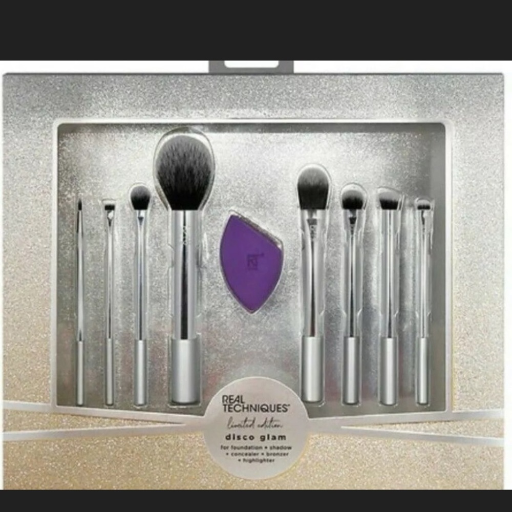 NEW REAL TECHNIQUES Disco Glam Brush Gift Set.